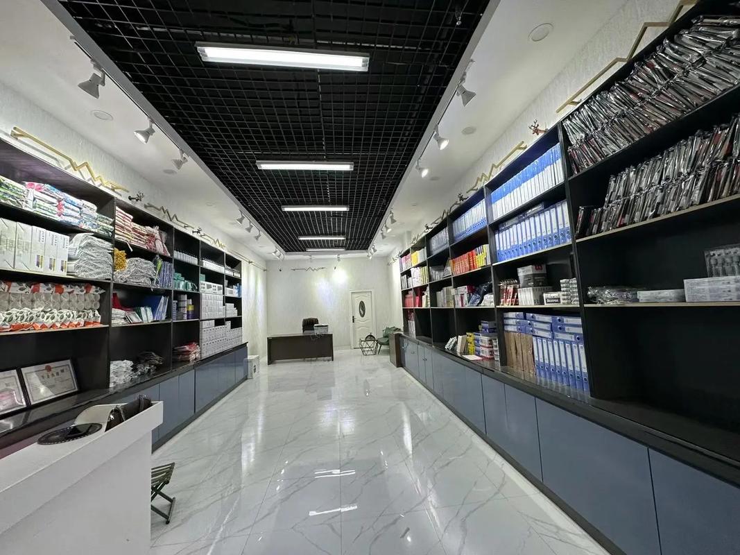 于田縣新時代步行街新開業的駝峰辦公用品銷售部正式營業！